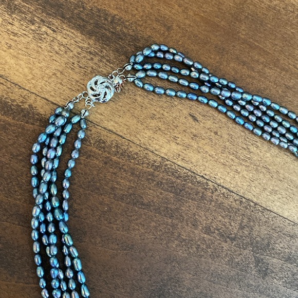 Seed Pearl Necklace - Picture 2 of 7